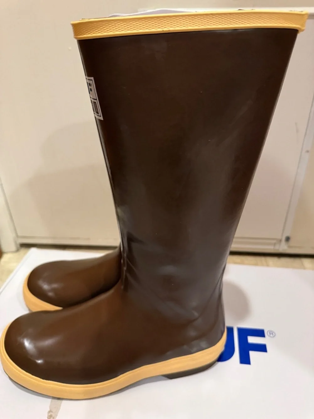 XTRATUF Legacy 15” Plain Toe Waterproof Neoprene Fishing Boots Men’s Size 8